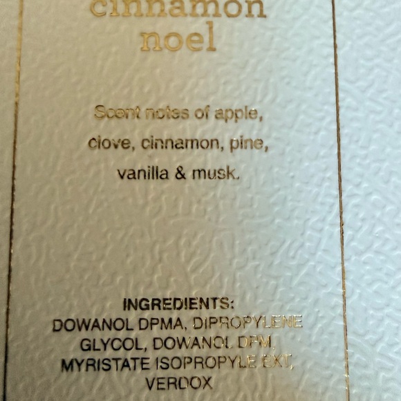 Sand and Fog Fragrance Diffuser Oils Collection of 4 Classic Scents - Picture 4 of 6